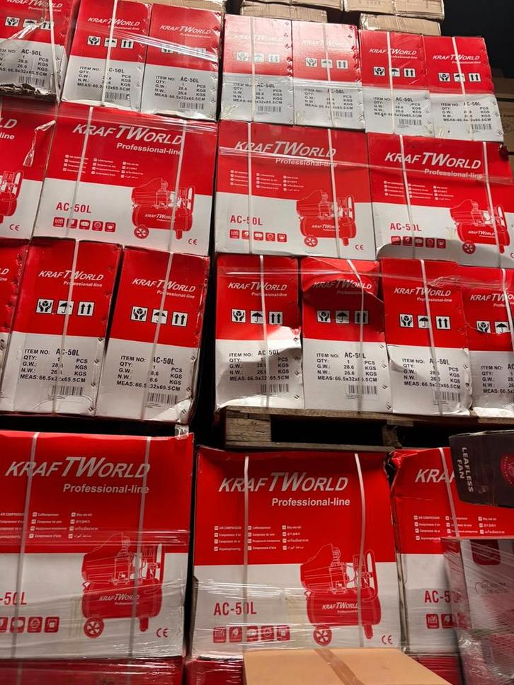 Compressor van 50 liter, Doe-het-zelf en Bouw, IJzerwaren en Bevestigingsmiddelen, Nieuw, Ophalen