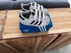 Adidas Superstar Kinderschoenen, Ophalen