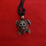 Halsketting schildpad met skull, Enlèvement ou Envoi