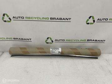 Sierlijst Portier Rechts Achter Porsche Macan 95B853908 beschikbaar voor biedingen