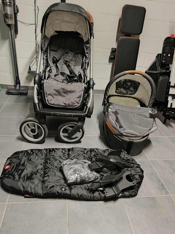 Mutsy Evo buggy met reiswieg en adapters, Enfants & Bébés, Buggys, Utilisé, Autres marques, Protection de pluie, Dossier réglable