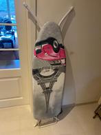 À donner table à repasser, Electroménager, Enlèvement, Comme neuf