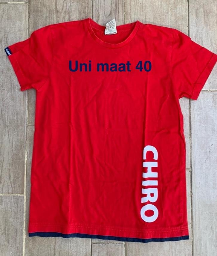Chiro uniform allerlei: T-shirts Kousen Regenjas, Kinderen en Baby's, Kinderkleding | Overige, Gebruikt, Jongen of Meisje, Ophalen of Verzenden