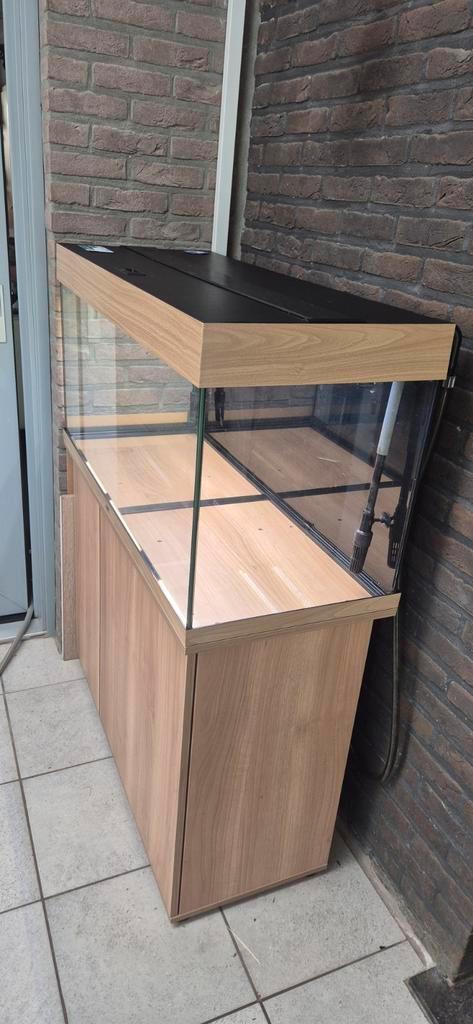 Aquarium Juwel Rio180 + meubel + jbl filters + verlichting, Dieren en Toebehoren, Vissen | Aquaria en Toebehoren, Zo goed als nieuw