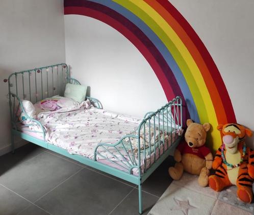 Bed Ikea MINNEN meegroeibed, Kinderen en Baby's, Kinderkamer | Bedden, Zo goed als nieuw, Lattenbodem, Matras, Ophalen