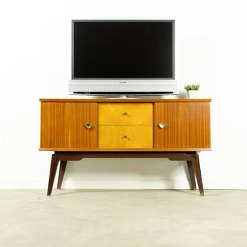 Prachtig vintage tv meubel  beschikbaar voor biedingen