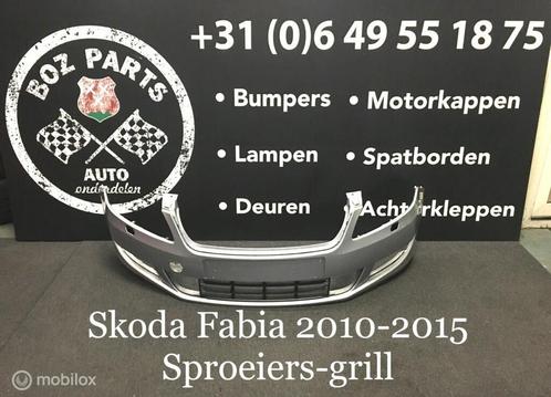 Skoda Fabia 2 voorbumper origineel 2010-2015, Auto-onderdelen, Carrosserie, Bumper, Voor, Gebruikt, Ophalen of Verzenden