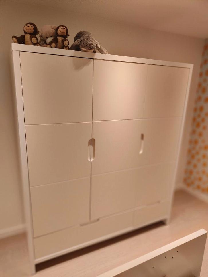 Kinderkleerkast + Commode merk CHILDWOOD, Enfants & Bébés, Chambre d'enfant | Commodes & Armoires, Comme neuf, Commode, Enlèvement