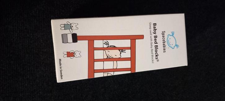 NIEUW: Baby bed blocks van space babies, Kinderen en Baby's, Overige Kinderen en Baby's, Nieuw, Ophalen of Verzenden