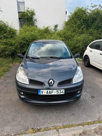 Renault Clio 3 klaar om geregistreerd te worden, Auto's, Bedrijf, Handgeschakeld, 5 deurs, Euro 4