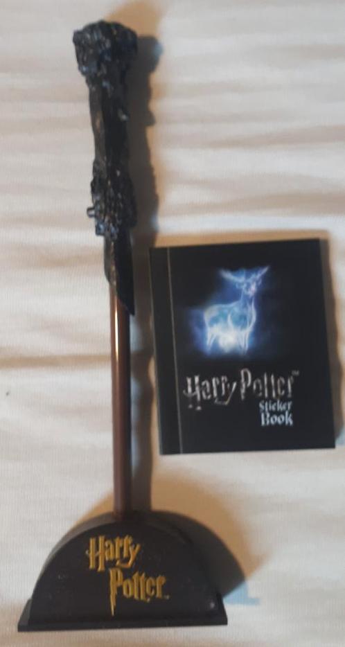 Harry Potter wand met stickerboek, Collections, Harry Potter, Comme neuf, Autres types, Enlèvement