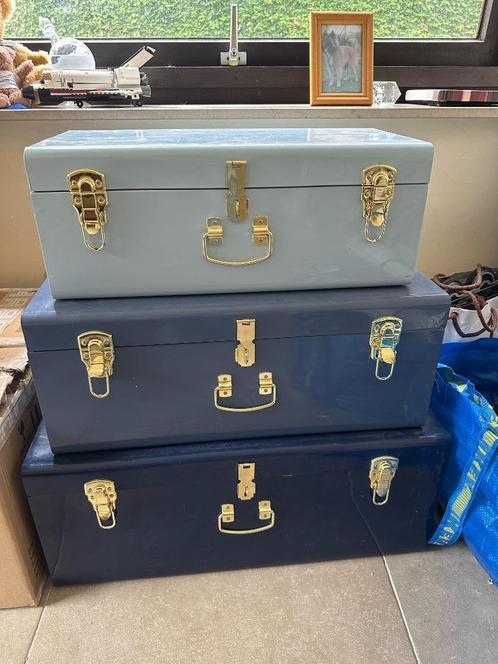 3 metalen design opbergkoffers | blauw | €65 set, Huis en Inrichting, Woonaccessoires | Kisten, Gebruikt, Minder dan 50 cm, 50 tot 75 cm