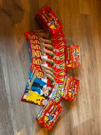 4 Pokemon boxen 100 zakjes rood 10 lege albums, Ophalen, Zo goed als nieuw, Meerdere stickers