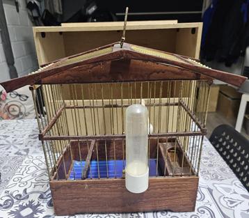 Vogelkooien 2 Stuks beschikbaar voor biedingen