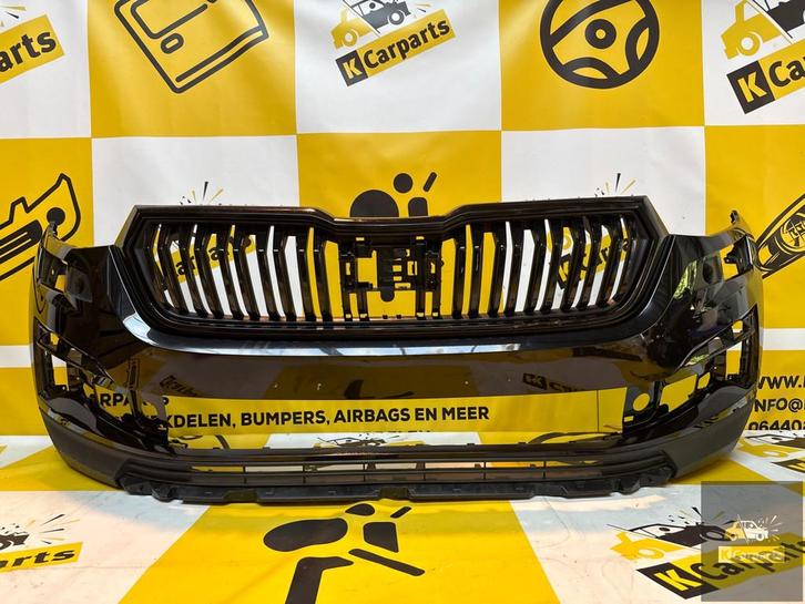 SKODA KODIAQ VOORBUMPER KLS ORIGINEEL 565807221, Auto-onderdelen, Carrosserie, Bumper, Skoda, Voor, Gebruikt
