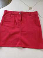 Jupe en jean rouge, Vêtements | Femmes, Jupes, Comme neuf, Taille 38/40 (M), Rouge, Enlèvement ou Envoi