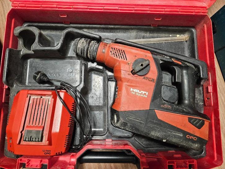 Hilti TE 30-A36 avec batterie de 36 volts et 6 Ah, Bricolage & Construction, Outillage | Foreuses, Comme neuf, Marteau perforateur et/ou Marteau piqueur