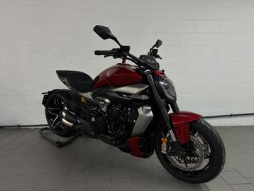 DUCATI X-DIAVEL V4 ***DUCATI SAMBREVILLE*** beschikbaar voor biedingen