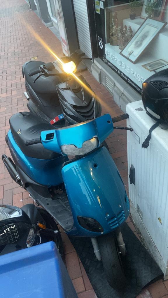 Piaggio Zip Type 3, Fietsen en Brommers, Scooters | Piaggio, Gebruikt, Zip, Tweetakt, Ophalen of Verzenden