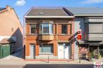 Woning te koop in Lebbeke, 4 slpks, 239 m², Vrijstaande woning, 4 kamers