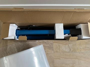 Sealing toestel met 2 rollen buisfolie 20cm (10kg) beschikbaar voor biedingen