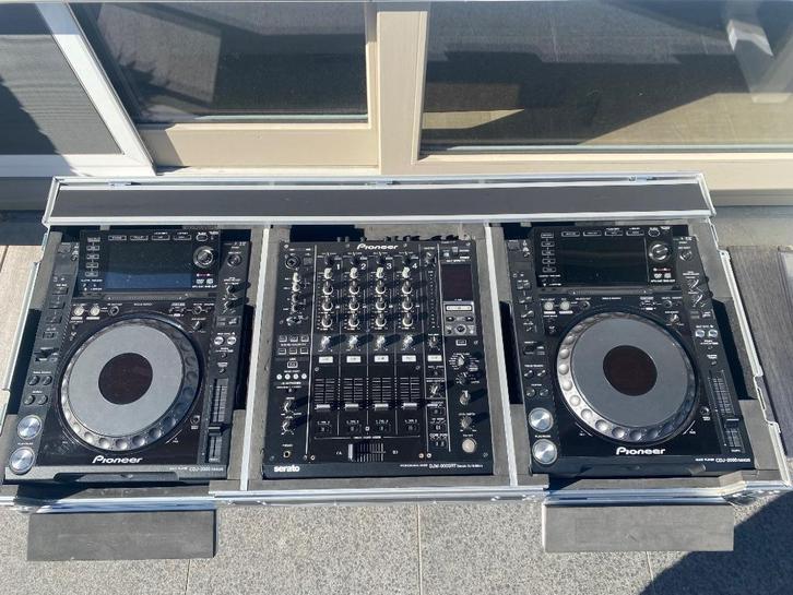 Pioneer djm 900 srt + 2x 2000 nexus, Muziek en Instrumenten, Dj-sets en Draaitafels, Zo goed als nieuw, Dj-set, Pioneer, Ophalen