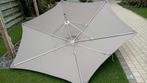Muurparasol 2 armen., Tuin en Terras, Parasols, Ophalen, Gebruikt, Muurparasol