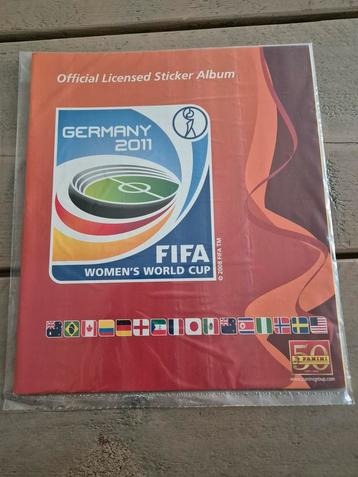 Panini WK WC 2011 Women Vrouwen * Empty Album Mint Condition
