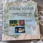C. van Arnhem - Grote plannen kleine tuinen, Boeken, Natuur, Ophalen of Verzenden, Zo goed als nieuw, C. van Arnhem