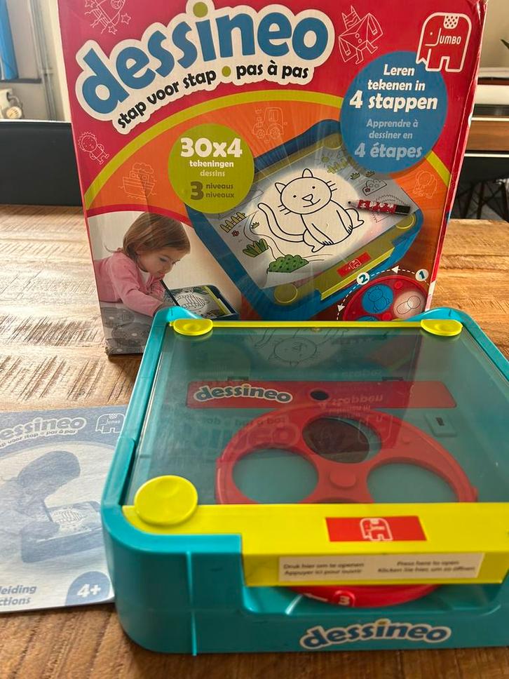 Lichtbak om te (leren) tekenen Dessineo, Hobby en Vrije tijd, Tekenen, Zo goed als nieuw, Ophalen of Verzenden