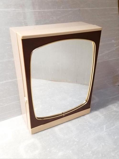 Badkamer kast met spiegel golden 60, Huis en Inrichting, Woonaccessoires | Spiegels, Zo goed als nieuw, Ophalen