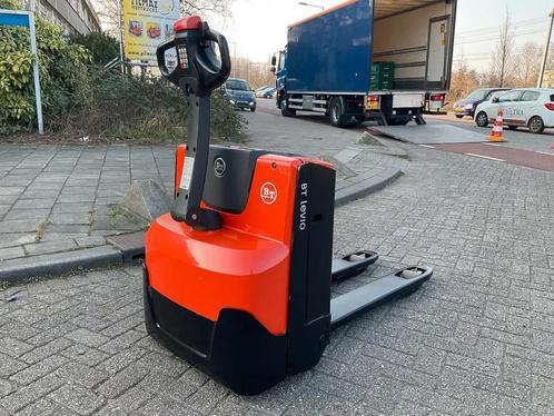 Toyota LWE160 1400KG PALLETWAGEN / HEFTRUCK (bj 2013), Zakelijke goederen, Machines en Bouw | Heftrucks en Intern transport, Palletwagen