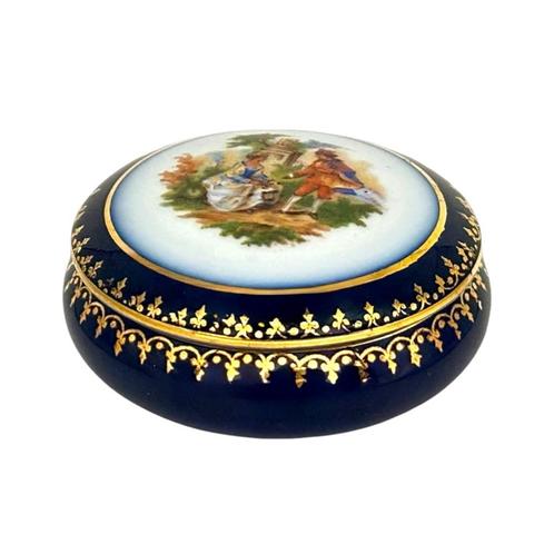 Porseleinen juwelendoosje van Limoges, Antiek en Kunst, Antiek | Porselein, Ophalen of Verzenden