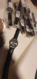 Lot de 10 montres homme 9+1 neuves, Enlèvement ou Envoi