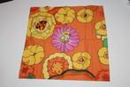 Vintage oranje sjaaltje / foulard met donald duck nieuw, Kleding | Dames, Mutsen, Sjaals en Handschoenen, Ophalen of Verzenden