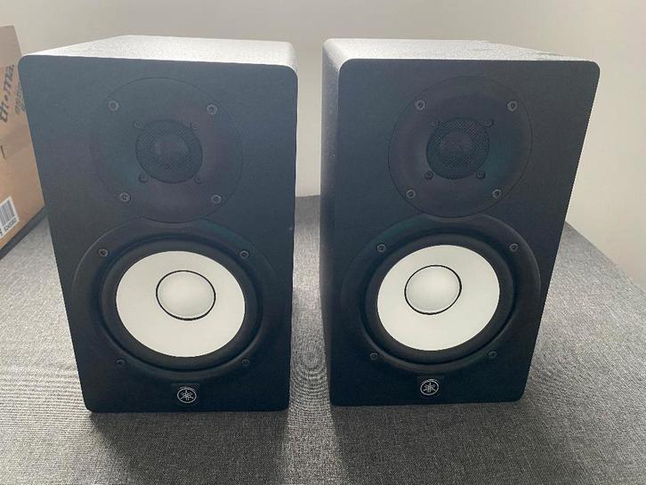 Yamaha HS5 paire d'enceites de monitoring/studio actives, Audio, Tv en Foto, Luidsprekerboxen, Zo goed als nieuw, Overige typen