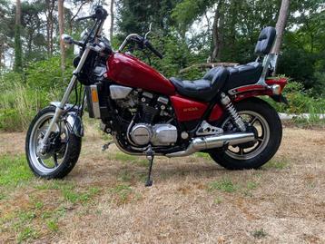 Honda Magna VF700C - series V45