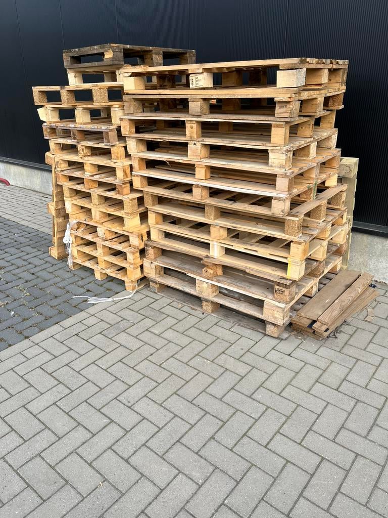Pallets voor stookhout gratis, Enlèvement, Comme neuf