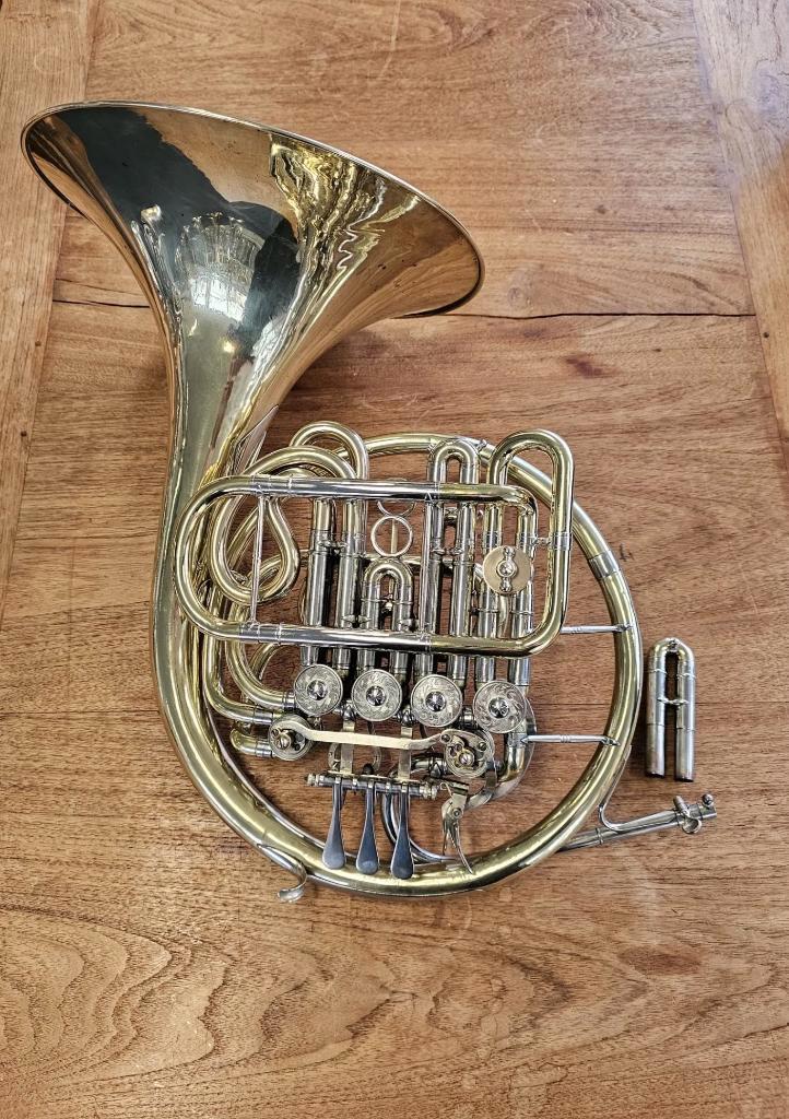 Gebr. Alexander Mainz mod. 107 BB/Klaxon F haut f/bas, Musique & Instruments, Instruments à vent | Cors, Utilisé, Cor en si bémol