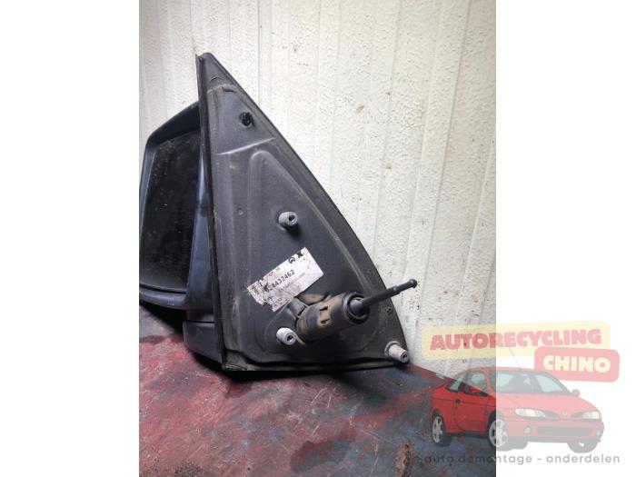 Rétroviseur extérieur gauche d'un Opel Combo, -, Opel, 3 mois de garantie, Utilisé