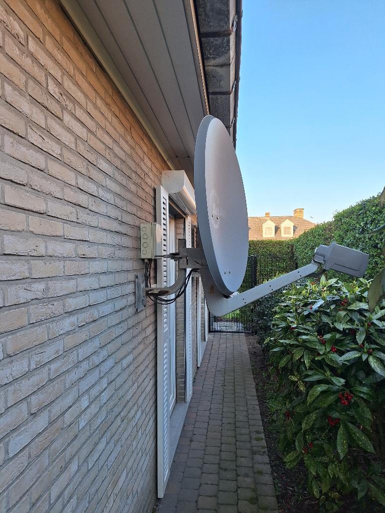 Schotelantenne...ong 1m diameter, Ophalen, Gebruikt