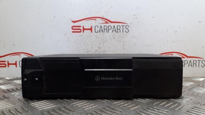 Changeur de CD d'un Mercedes CL, Autos : Pièces & Accessoires, Électronique & Câbles, Mercedes-Benz, Utilisé, 3 mois de garantie