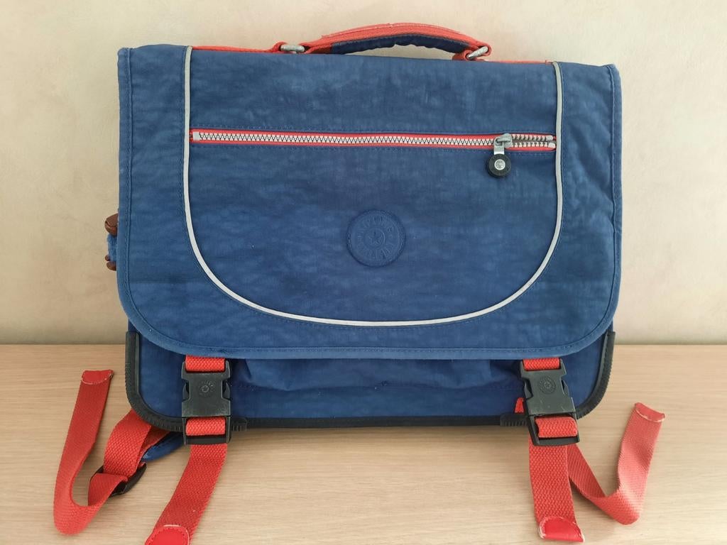 Boekentas Kipling (marineblauw), Ophalen