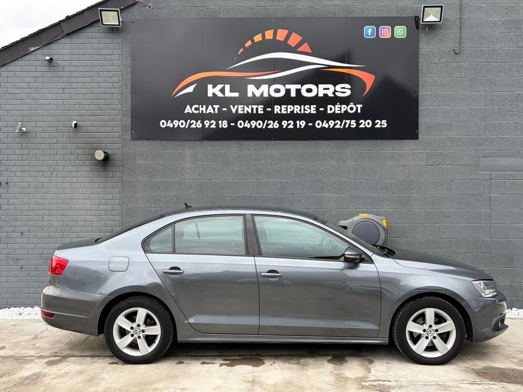 VW JETTA CONFORTLINE 1.6CR TDI 105CV 193 000KM CARPASS 2011, Autos, Volkswagen, Achat, Entreprise, Boîte manuelle, Noir