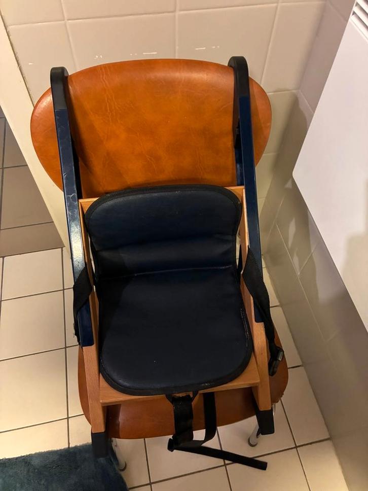 peuter verhoogstoeltje Handy Sit, Enfants & Bébés, Chaises pour enfants, Utilisé, Chaise de table, Ceinture(s), Réducteur de chaise