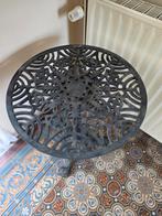 Table style bistrot, Enlèvement