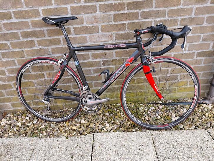 Vélo de route Museeuw MF-1 entièrement en carbone, groupe Sh, Vélos & Vélomoteurs, Vélos | Hommes | Vélos de sport & Vélo de randonnée