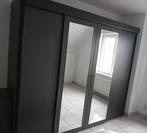 Zwarte slaapkamer, Ophalen