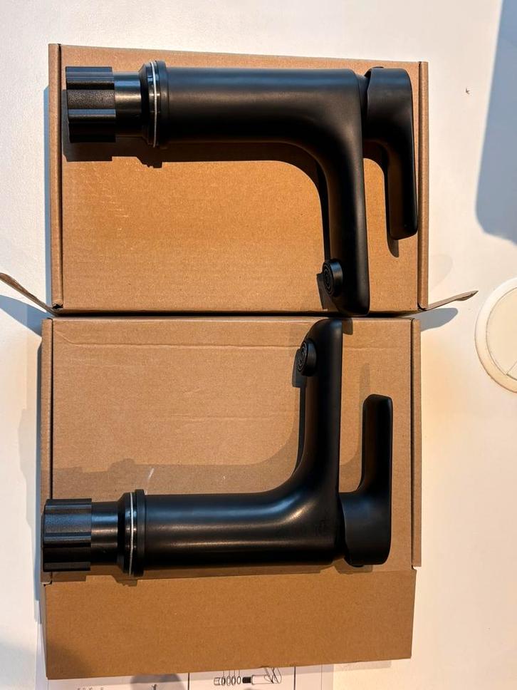 2x Zwarte lavabo kraan + 2x click-clack afvoer, Doe-het-zelf en Bouw, Sanitair, Nieuw, Kraan, Ophalen