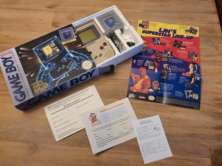 Nintendo gameboy classic tetris pack, Games en Spelcomputers, Spelcomputers | Nintendo Game Boy, Ophalen
